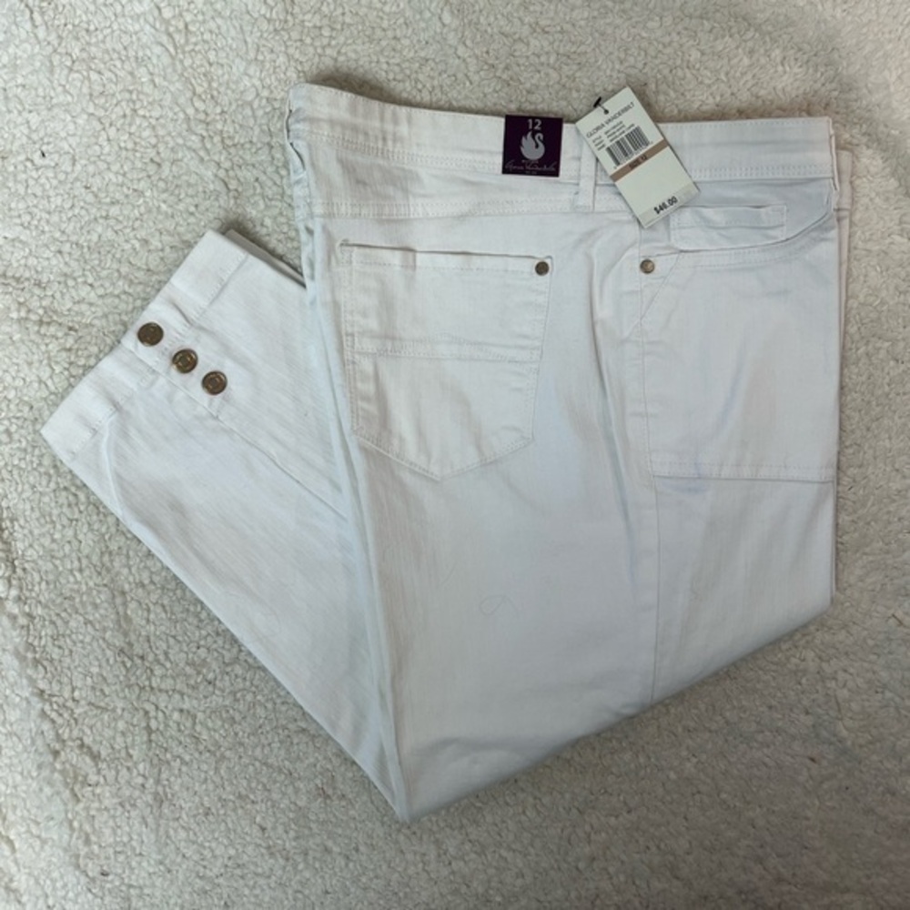 Gloria Vanderbilt Madelaine Prism White Straight-Leg Capris